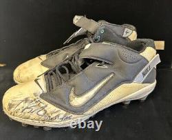 2009-11 Trent Richardson Alabama Roll Tide DUAL SIGNED GAME USED Football Cleats