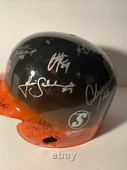 2009 Chicago Bandits Softball NPF Team Signed Batting Helmet Game Used J Finch
