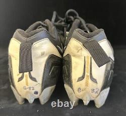 2009 Michael Moore Georgia Bulldogs Wide Receiver GAME USED Football Cleats #82