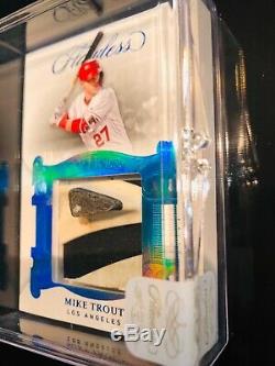 2018 Panini Flawless Mike Trout Game-used Spikes #14/17-dirty Cleats