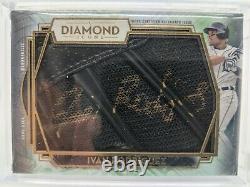 2021 Diamond Icons #d 3/3 Ivan Pudge Rodriguez Game Used Gold Ink Cleat Relic