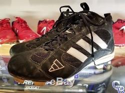 Adam Dunn Game Used Addidas Cleats Cincinnati Reds, White Sox, Nationals
