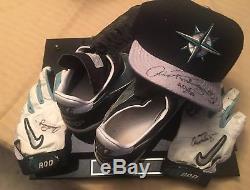 Alex Rodriguez 1998 Game Used Cleats And Autographedbatting Gloves And 40/40 Cap