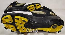 Andruw Jones Team Issue Nike Air Force 1 Jordan Fusion 5 Shoe Signed Game Cleats