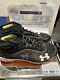 BUSTER POSEY GAME USED 2013 Autographed Cleats 2 Signatures LoJo Sports Mem