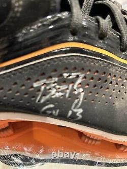 BUSTER POSEY GAME USED 2013 Autographed Cleats 2 Signatures LoJo Sports Mem