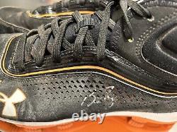 BUSTER POSEY GAME USED 2013 Autographed Cleats 2 Signatures LoJo Sports Mem