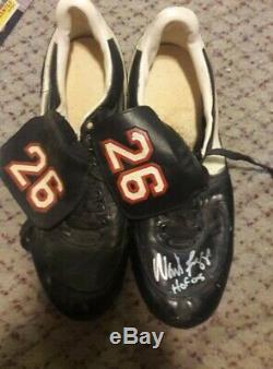 Boston Red Sox Wade Boggs Signed NIKE #26 GAME USED CLEATS Boggs & JSA COA