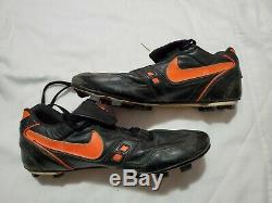 Brady Anderson Baltimore Orioles Game Used Cleats And Batting Gloves