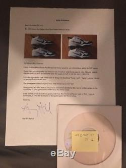 Brett Favre Autographed Game Used Cleats Shoes 11/22/07 Green Bay Packers