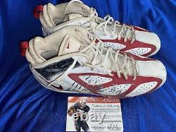 Buffalo bills Autographed Signed Game Used Cleats Directly From Willis McGahee