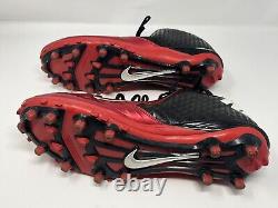 Curtis Lofton Game Used Atlanta Falcons NIKE Cleats