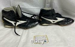 Darryl Strawberry Signed Game Used 1995 NY Yankees Cleats with Certificate
