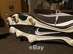 Eloy Jimenez Game Used Autographed Cleats Jsa Wp Pic Of Him Signing Included