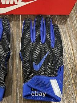 Ezekiel Elliott Dallas Cowboys NFL Game Issued Gloves Cleats Direct From Team