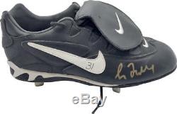 Greg Maddux Game Used Worn Signed Autographed Nike Braves Cleat Beckett BAS