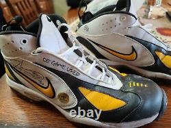Hines Ward Autographed Game Used Cleats