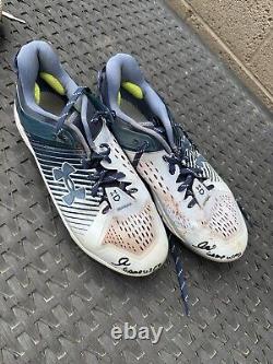 Jonatan Clase Game Used Mariners Cleats