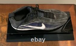 Jorge Posada NY Yankees Signed Game Used Nike Zoom Air Cleat WithCOA & Case