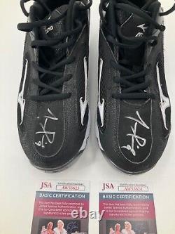 Juan Pierre Signed Miami Marlins Mizuno Vapor 9 Spike Game Used Cleats Size10