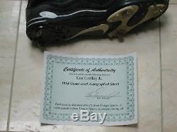 Ken Griffey Jr. Autographed 1998 Game Used Nike Cleats Seattle Mariners Jsa Hof