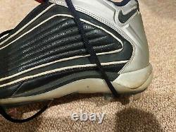 Ken Griffey Jr. JT Sports Game Used Cleats 2001 Cincinnati Reds