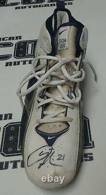 LaDainian Tomlinson Signed 2005 Chargers Football Game Worn Used Cleat BAS COA