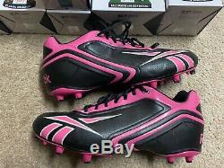 Lance Briggs Chicago bears game used worn Pink BCA Cleats