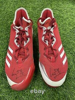 Luis Castillo Cincinnati Reds Game Used Worn Cleats Red/White 2021 Signed