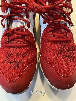 MLB Authenticated- Game-Used AND Autographed Kelvin Gutierrez KC Monarchs Cleats