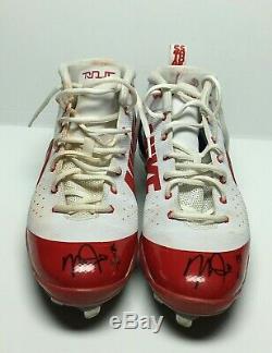 Mike Trout Signed Pair Of Game Used 2016 Angels Nike Baseball Cleats PSA