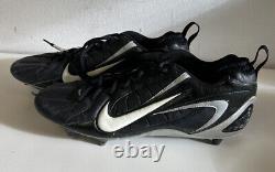 Oct 8 2006 Braylon Edwards Cleveland Browns NFL SIGNED Game Used Nike Cleats #17