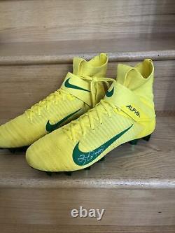 Oregon Ducks Team Issued Cleats Game Used Cleats Signed By Keith Brown Nike