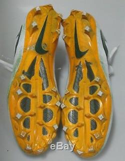 Packers DAVANTE ADAMS Signed'17 Game Used NIKE Football Cleats AUTO with 11/26/17