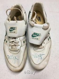 Pair of early game used Mark McGwire signed cleats Nike Air auto