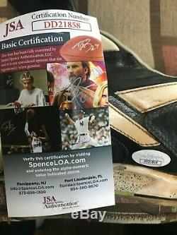 Paul O'Neil Game Used Cleat 1998 COA from JSA