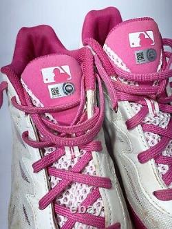 Pirates Neil Walker Game Used Worn Signed Pink 2014 Mother's Day BCA Cleats MLB