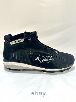 RARE Derek Jeter GAME USED Signed Cleat DUAL Steiner / Jeter COA NY Yankees