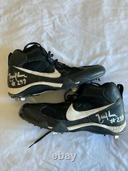 Randy Johnson game used signed cleats from Win #299 MLB authenticated