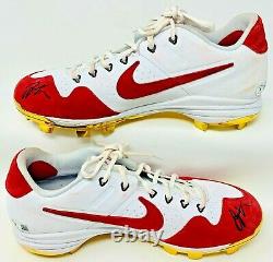 Reds Joey Votto Signed Game Used MLB Nike Cleats Beckett BAS WN26226 WN26227