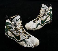 Reggie White #92 Green Bay Packers Game Used Cleats Reggie White Family COA