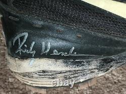Rickey Henderson signed game used 1997 Padres Angels Cleats 2 Auto PSA LOA