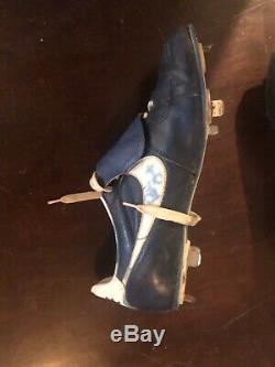 Robin Yount Nike Signed/Auto Game Used/Worn Cleats Milwaukee Brewers