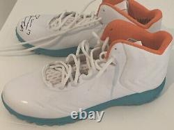 Ryan Tannehill 2014 Game Issued Promo Sample Autographed Cleats BAS Beckett