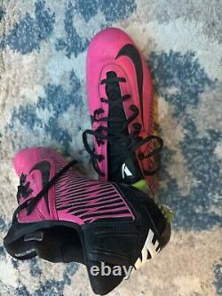 Seahawks Breast Cancer Game-Worn Cleats Kelcie McCray 10/05/2015 PSA Certified