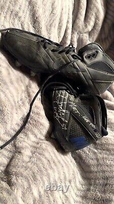 Signed Deandre Levy Game worn cleats