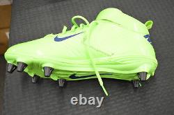 Thomas Rawls Game Used Cleats Seahawks Green Color Rush Autographed JSA Pair BNE