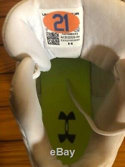 Todd Frazier 2019 GAME USED CLEATS New York Mets Dual Signed Under Armour