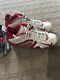 Tony Gonzalez Game Used Game Worn Cleats And Gloves. Signed. Chiefs Falcons