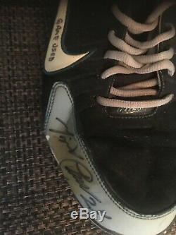 Triple Crown winner Miguel Cabrera autographed and Game Used Baseball Cleats COA